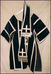 Set of Dalmatic Chasuble Night Blue Silk Velvet and Silver Braid