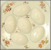 Hard Boiled Eggs Server Longchamp Majolica