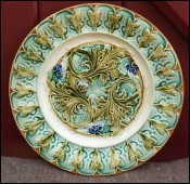 Flowered Acanthus Leaves French Decorative Plate Sarreguemines 1890