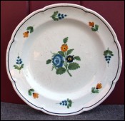 Flowered faience plate Auxerre in Bourgogne 19th century