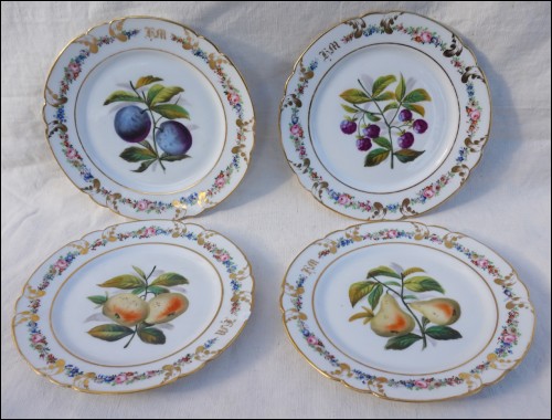 Old Paris Gilt Hand Painted Porcelain 4 Dessert Plates Fruits Mono HM 19th C