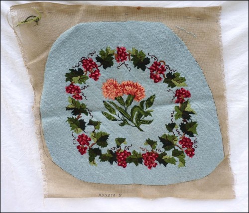 Needlepoint Tapestry Chair Pillow Cover Grapes Flowers