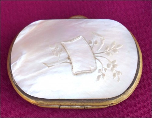 Carved Mother of Pearl Coin Purse 1860 Napoleon III