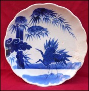 Cranes Blue Whithe Sometsuke Japanese Porcelain Scalloped Plate Meiji Period