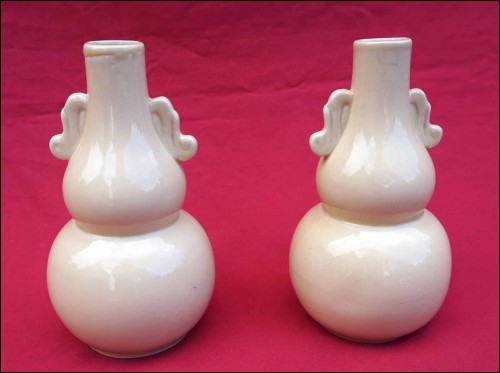 BAT TRANG Ceramic Pair Vase Vietnam Hanoi French Colony Area Signed
