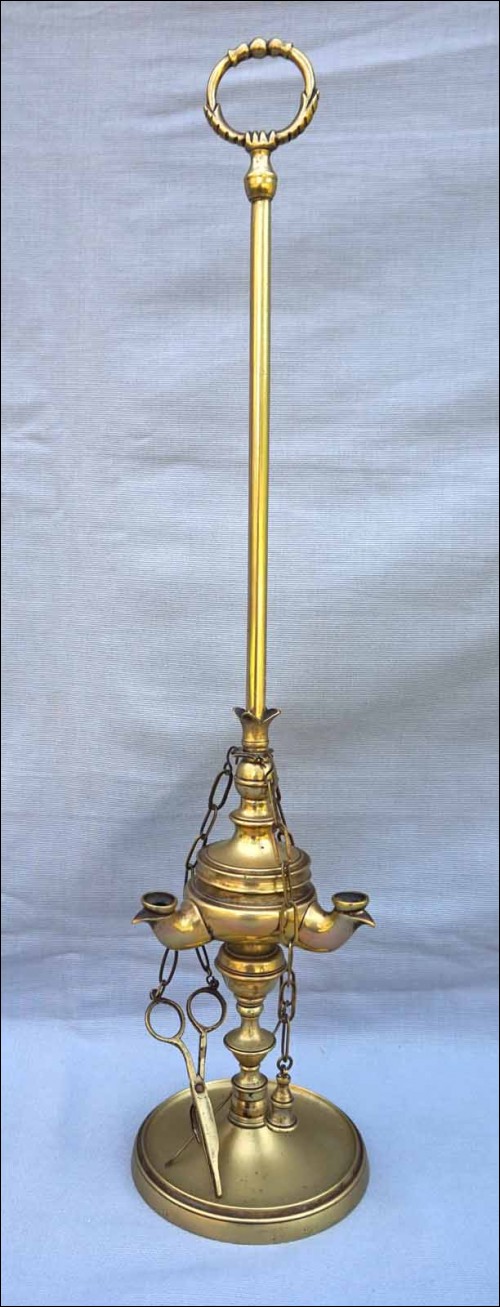 Oil Lamp Florentine 3 Burners 3 Tools Brass 19th C