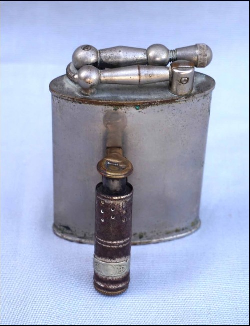 LUXUOR French Lighter Set 1 Table Lighter 1 Pocket Lighter 1900