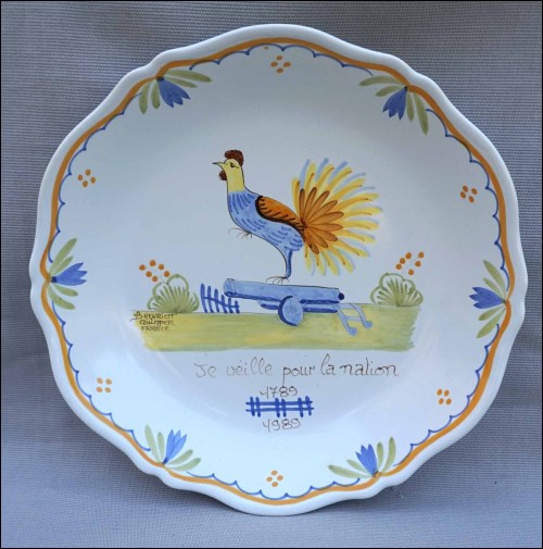QUIMPER HB HENRIOT Revolutionary Plate Rooster A