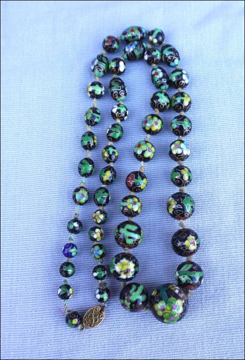 Chinese Black Cloisonne Flowers Knotted Bead Necklace Beijing
