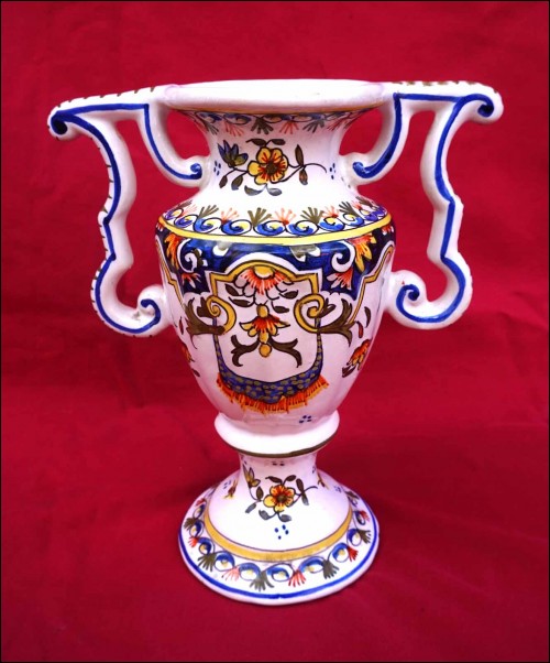 FOURMAINTRAUX DESVRES French Hand Painted Faience Vase Vannes Britany Blazon 1910