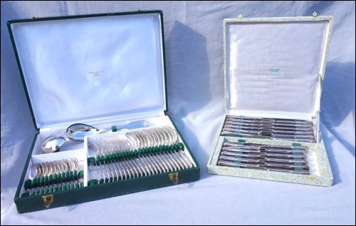 Silverplate  Style Perle Beaded Flatware 61pc 12 Pl Setting