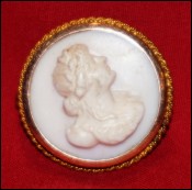 Young Lady Profile Brooch Ø 3/4