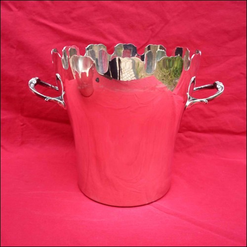Silverplate Ice Bucket Cooler Monteith Punch Bowl 