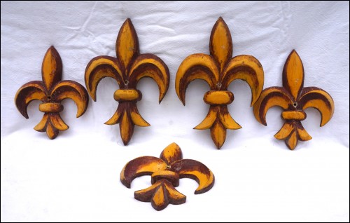 5 Fleur de Lys Set Painted Carved Oak Wood Large 11 3/4