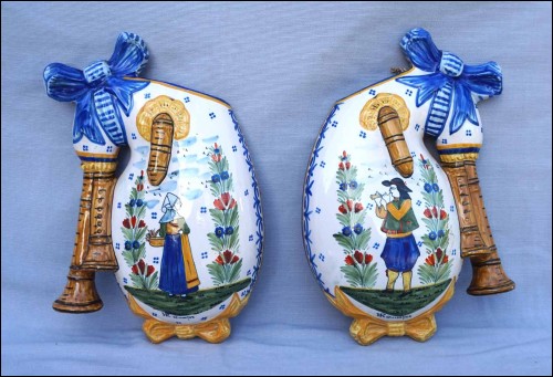 HR QUIMPER Pair Bagpipe Wall Pockets Couple Breton Hand Painted Faience 1900 11