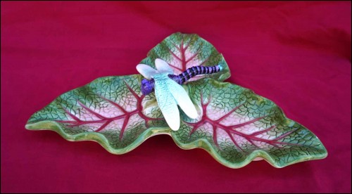 Valli Majolica Trompe l'Oeil Sorrel Bloody Dock Dragonfly Trefoil Dish Italy